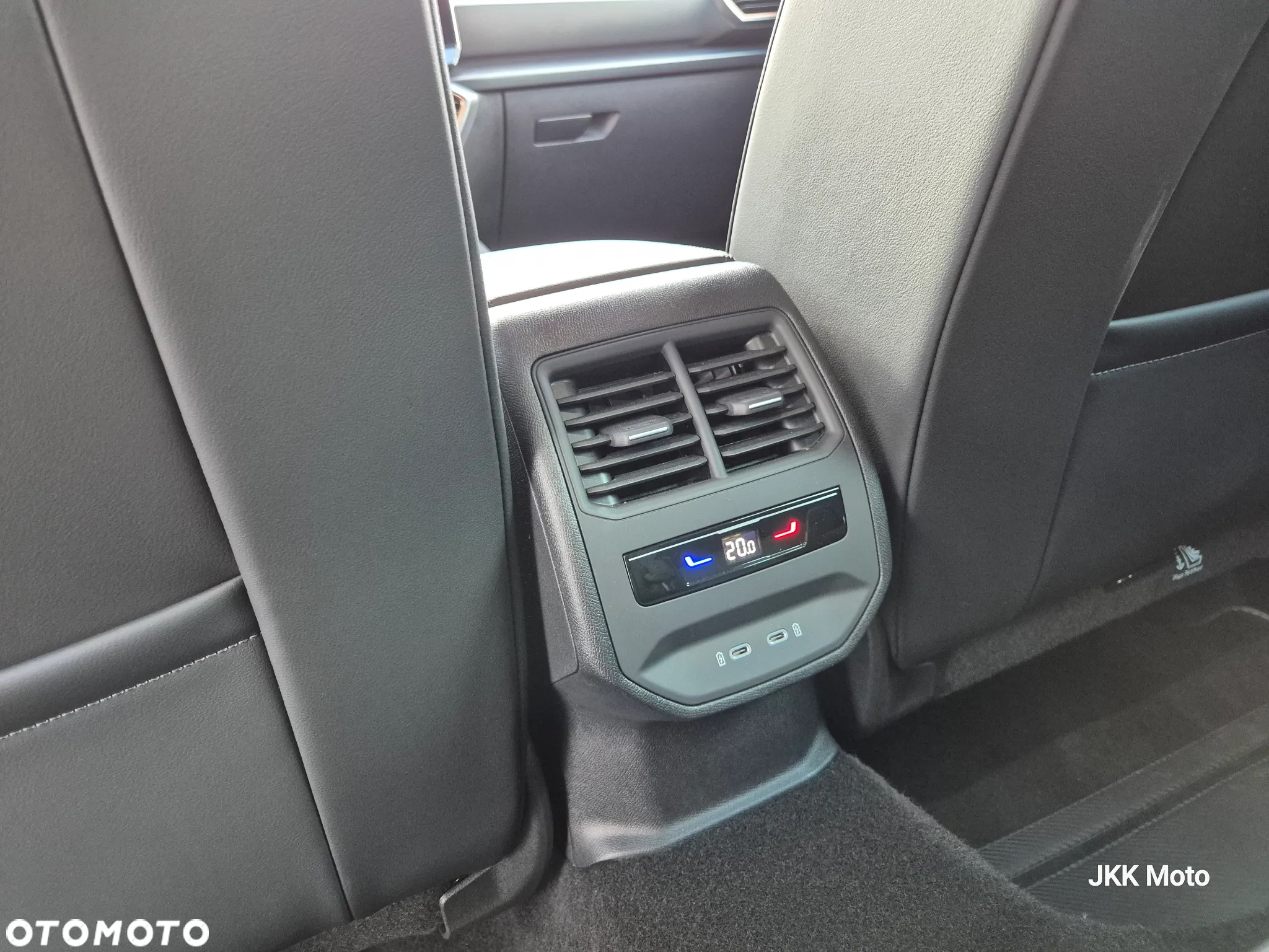 Cupra Formentor 2.0 TSI 4Drive VZ DSG - 17