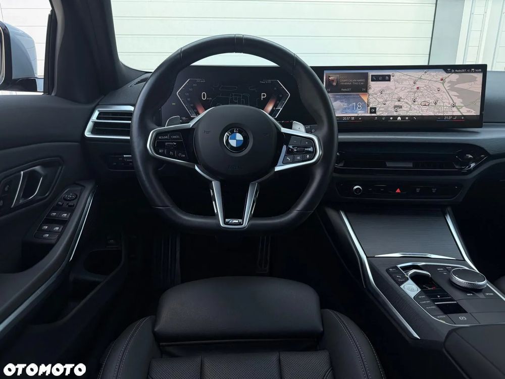 BMW Seria 3 330i xDrive M Sport sport - 9