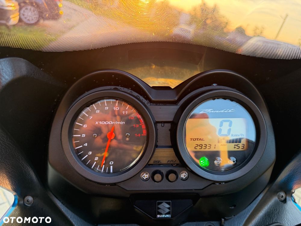 Suzuki Bandit - 5