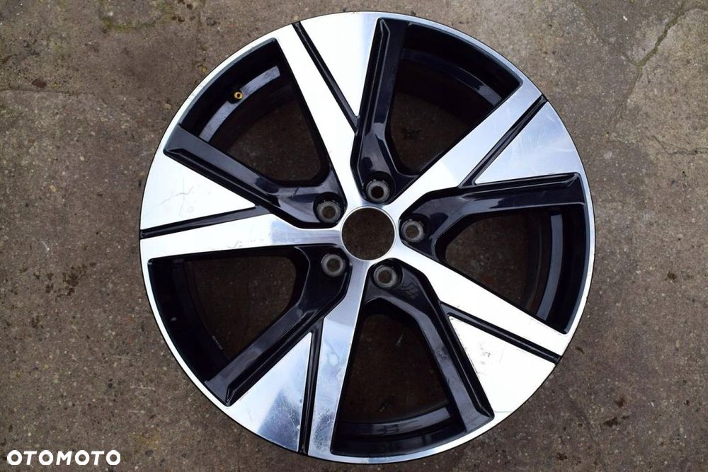 VOLVO 19 XC40 II Nowy Model Oryginał - 1