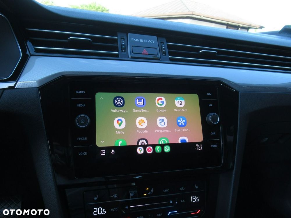 Volkswagen Passat - 34