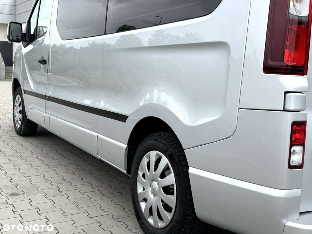 Opel Vivaro - 28