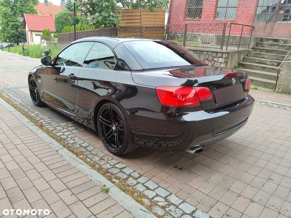 BMW Seria 3 320d DPF Cabrio - 8