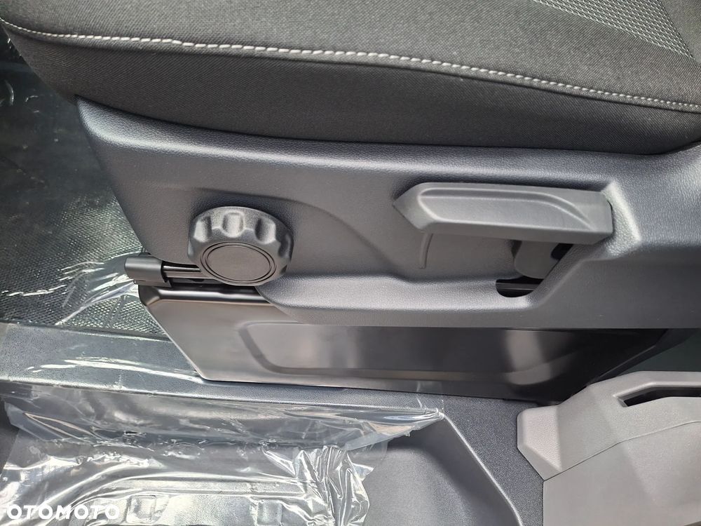 Volkswagen Transporter - 16