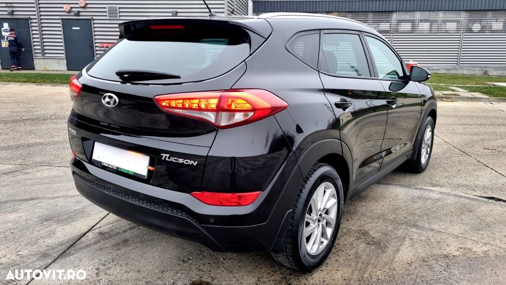 Hyundai Tucson 1.6 GDI 2WD 6MT Comfort - 2