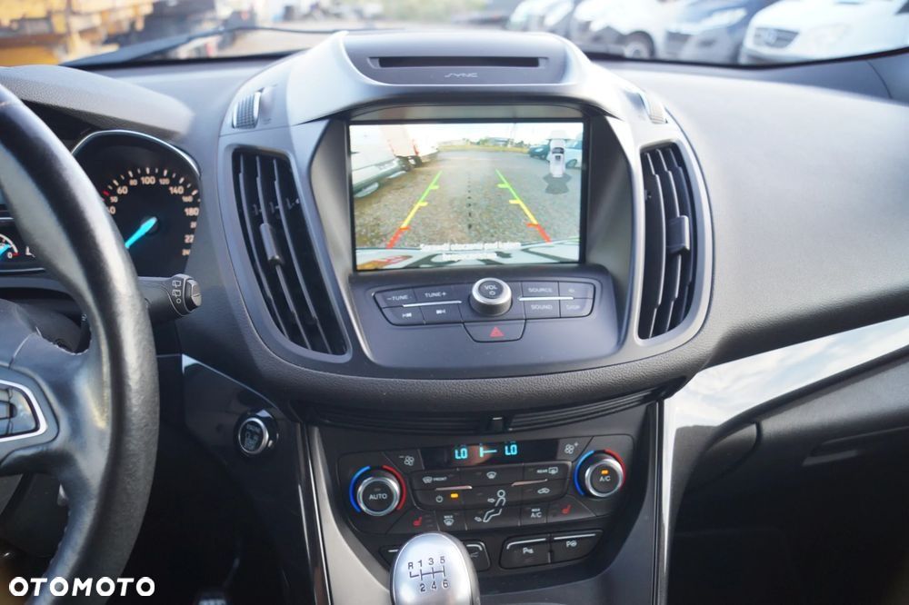 Ford Kuga 1.5 EcoBoost FWD ST-Line ASS - 19