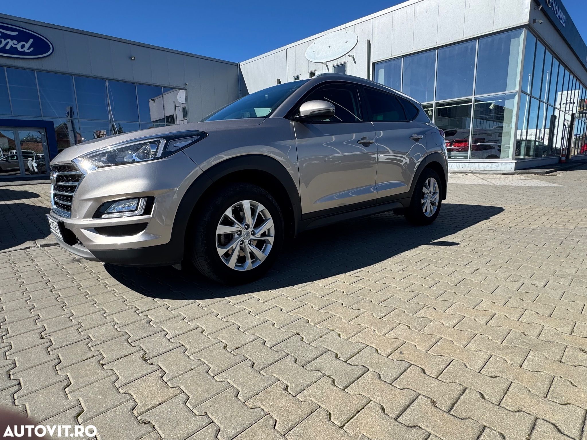 Hyundai Tucson 1.6 CRDi 4WD 6MT Style - 1