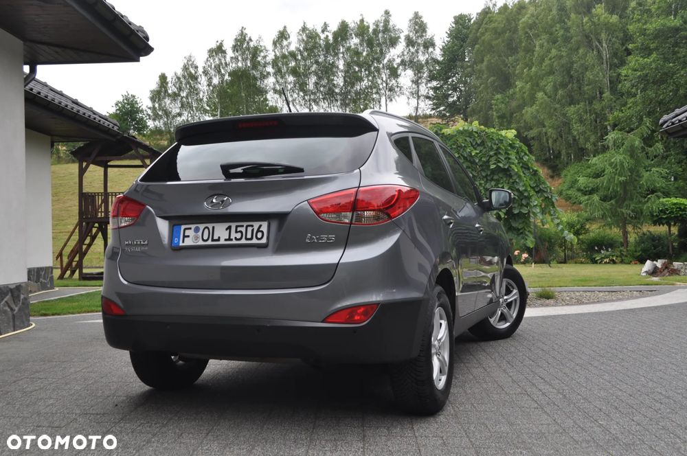 Hyundai ix35 1.6 2WD Fifa World Cup Edition - 9