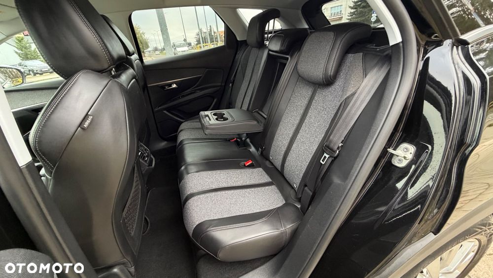 Peugeot 3008 1.2 PureTech Allure - 21