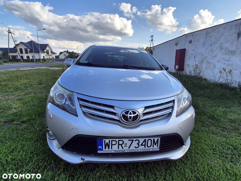 Toyota Avensis 2.0 D-4D Sol - 8