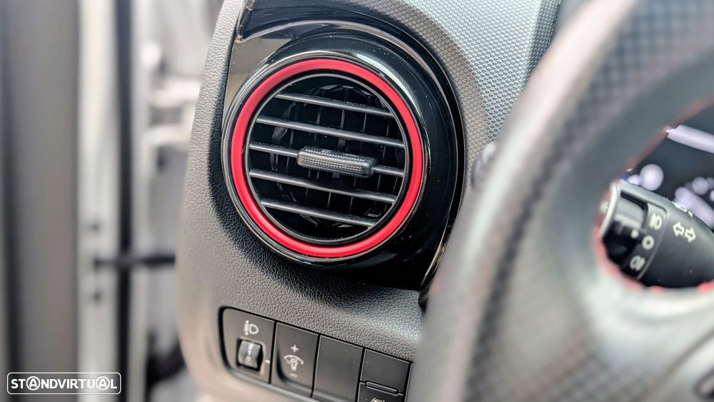 Hyundai Kauai 1.0 T-GDi Pele/Tecido Vermelho - 15