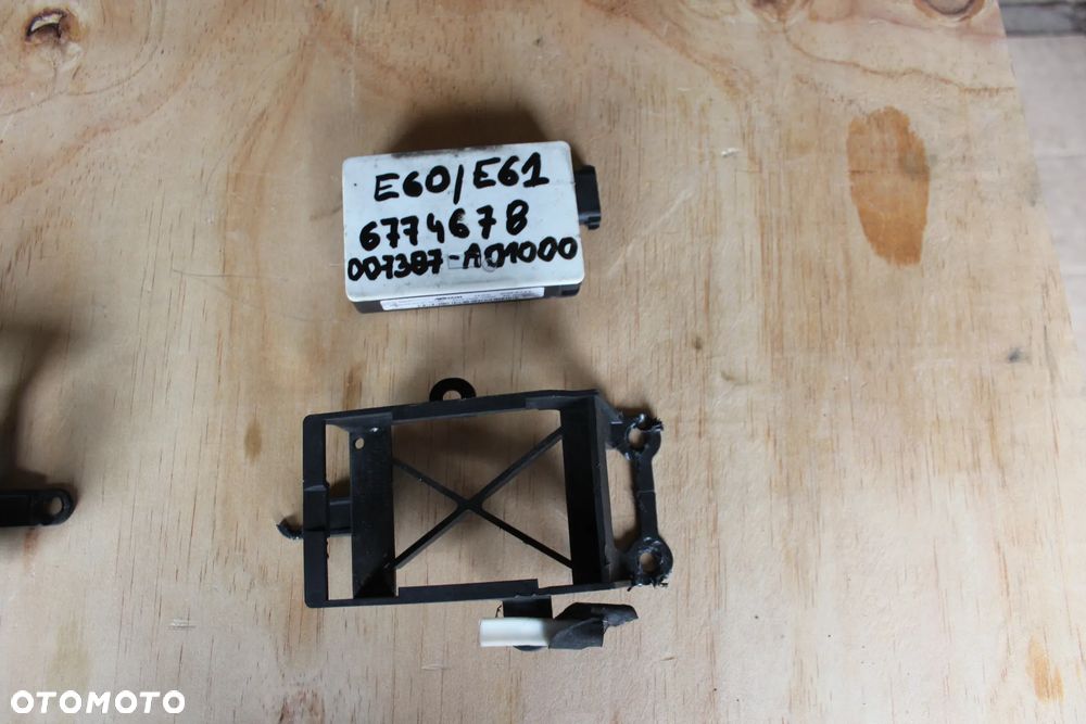 RADAR SENSOR BMW E60 E61 6 PIN 19879684 2007 - 4