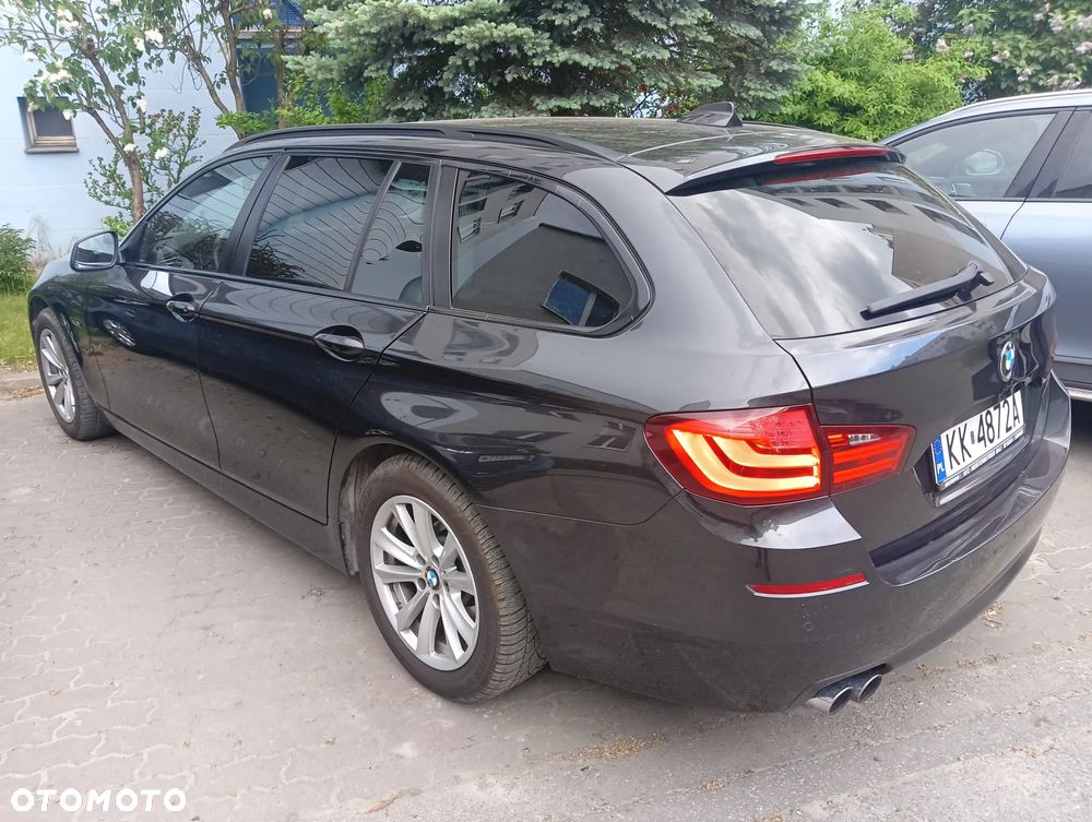 BMW Seria 5 530d xDrive - 5