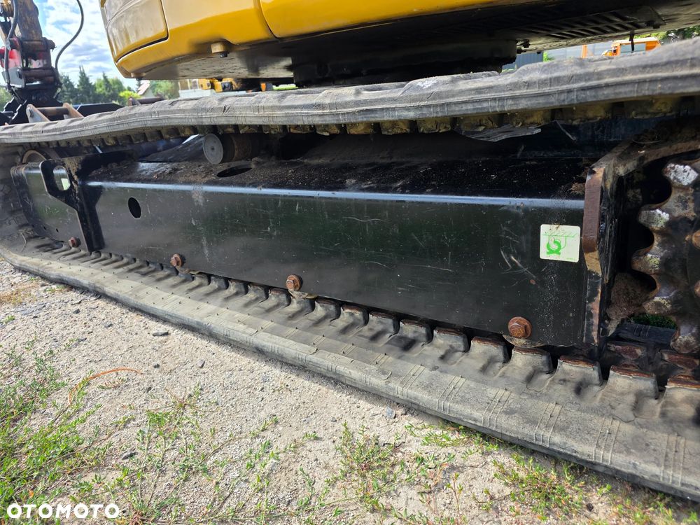 Caterpillar CAT 305 - 18