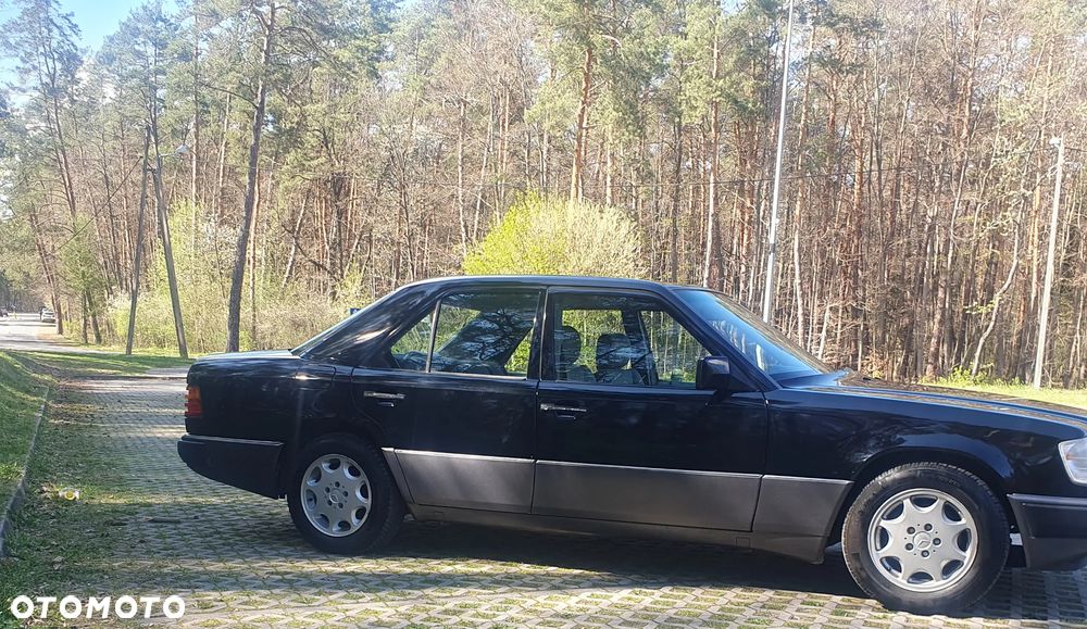 Mercedes-Benz W124 (1984-1993) - 2