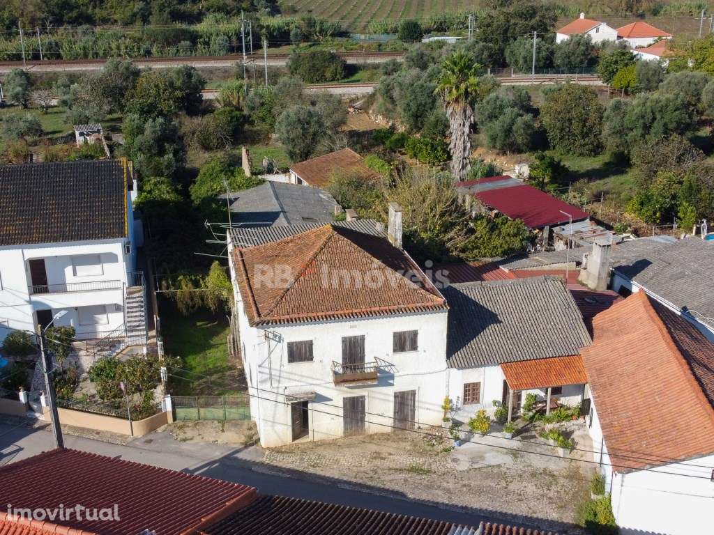 Moradia T5 c/ Terreno, em Vila Nova de Paialvo, Tomar - Grande imagem: 2/60