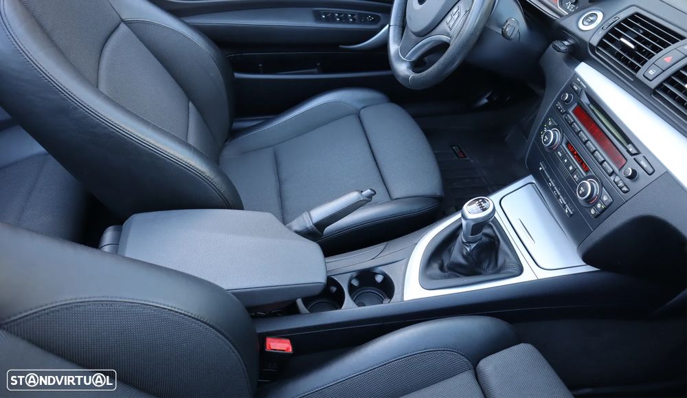 BMW 120 d DPF Edition Sport - 25