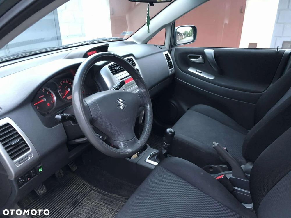 Suzuki Liana 1.6 Comfort - 6