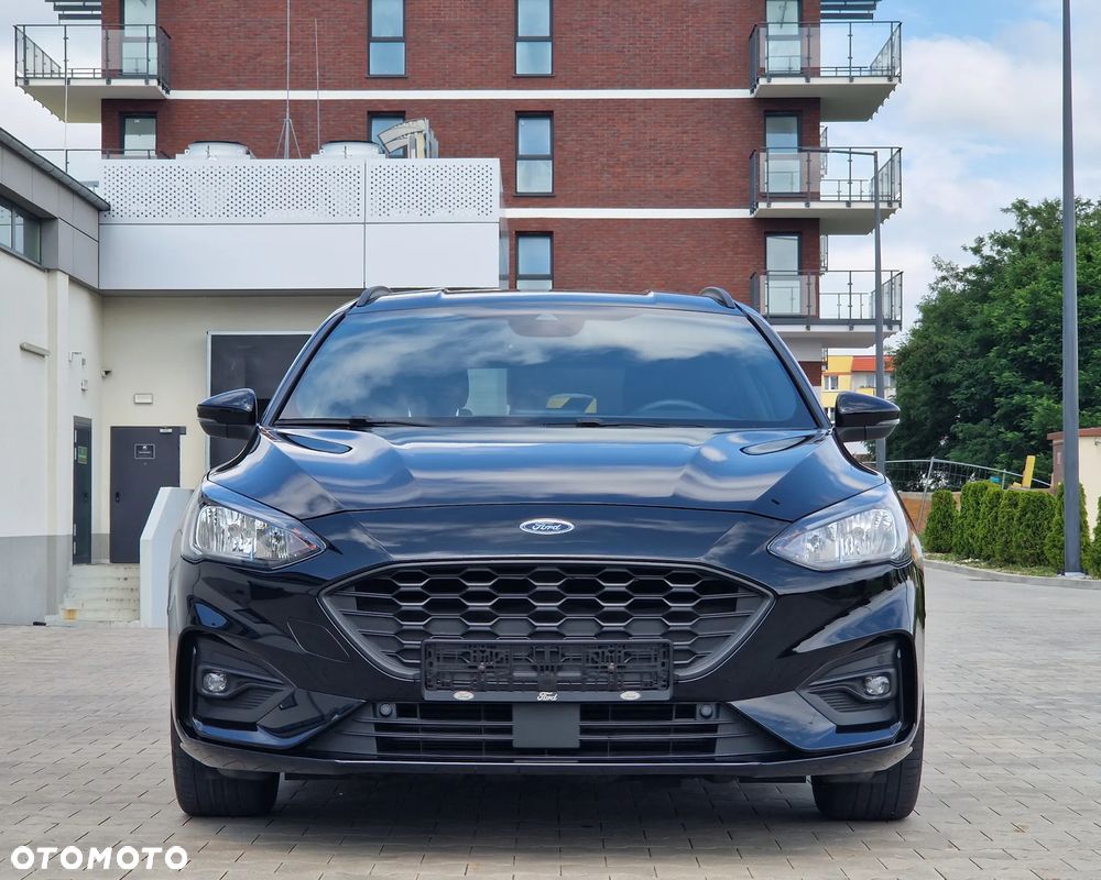 Ford Focus 1.0 EcoBoost Start-Stopp-System ST-LINE DESIGN - 9
