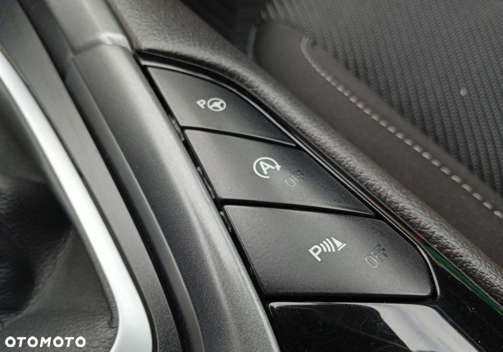 Ford Mondeo - 33
