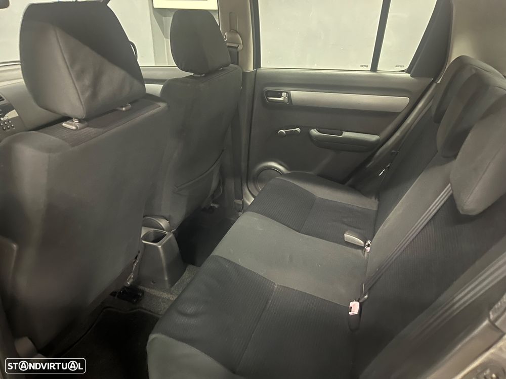 Suzuki Swift 1.3 DDiS Sport - 20