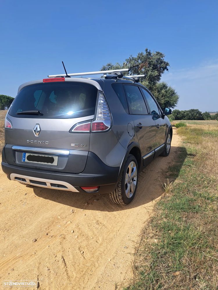 Renault Scénic Energy dCi 110 S&S Xmod Paris - 9