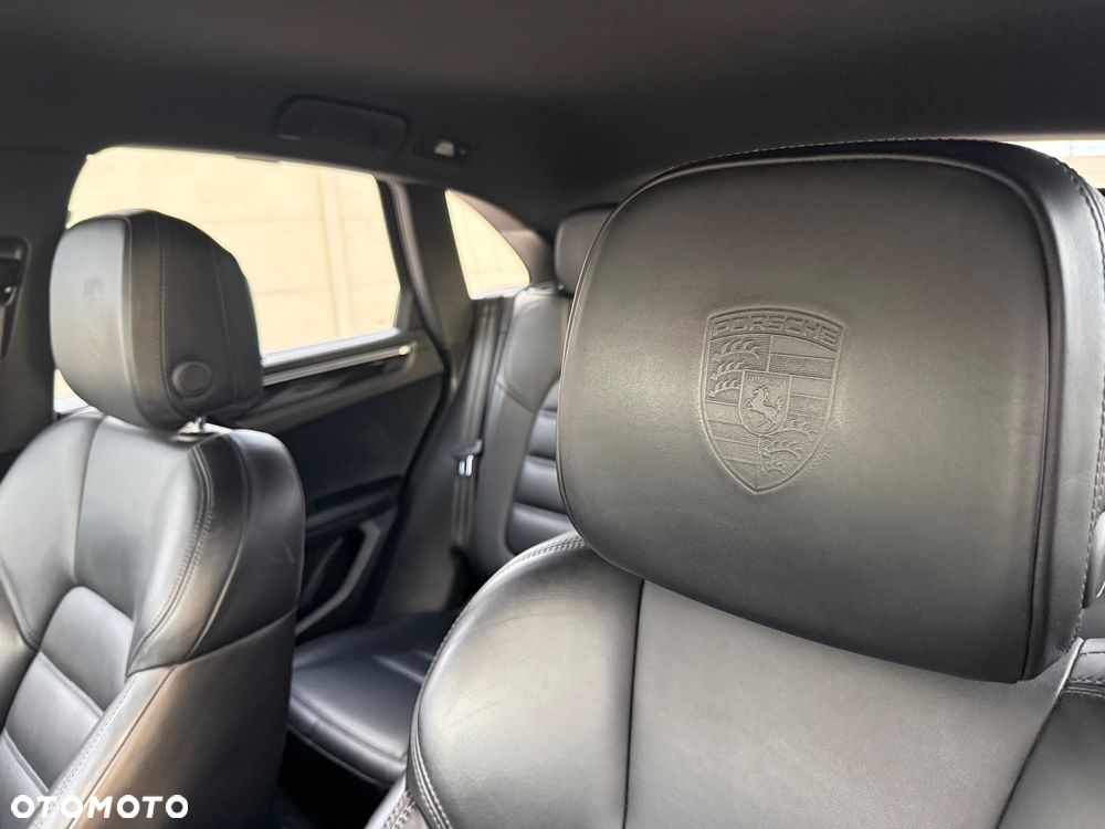 Porsche Macan S - 18