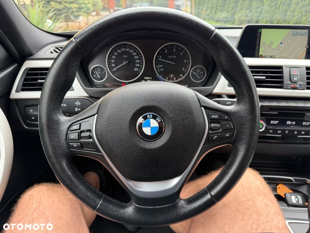 BMW Seria 3 320d Efficient Dynamic Edition Blue Performan Luxury Line - 33