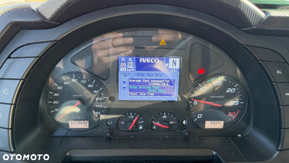 Iveco Stralis - 12