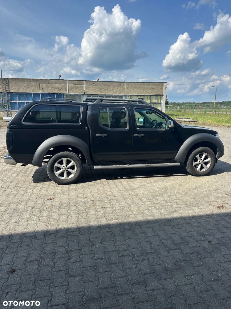 Nissan Navara 2.5 D Platinum - 2