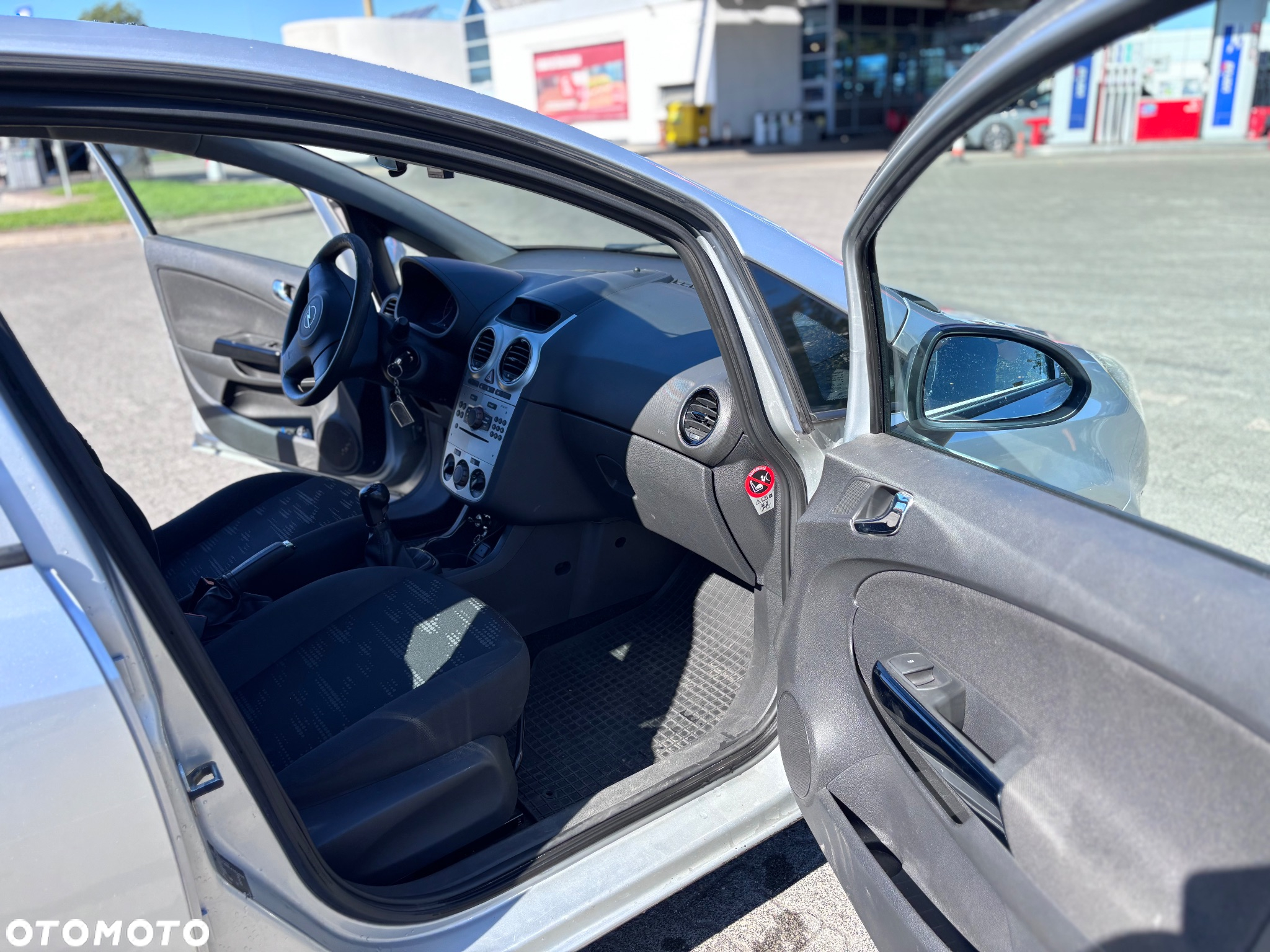 Opel Corsa 1.2 16V Enjoy - 13