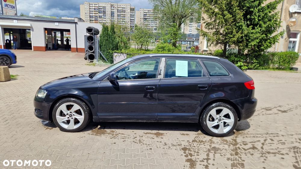 Audi A3 Sportback - 3