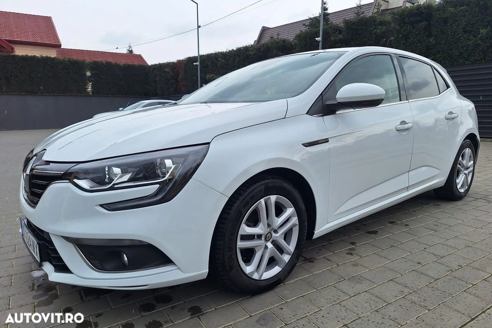 Renault Megane BLUE dCi EDC Limited - 13