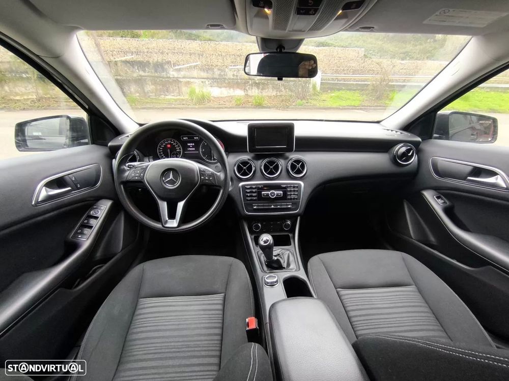 Mercedes-Benz A 180 d Style - 9