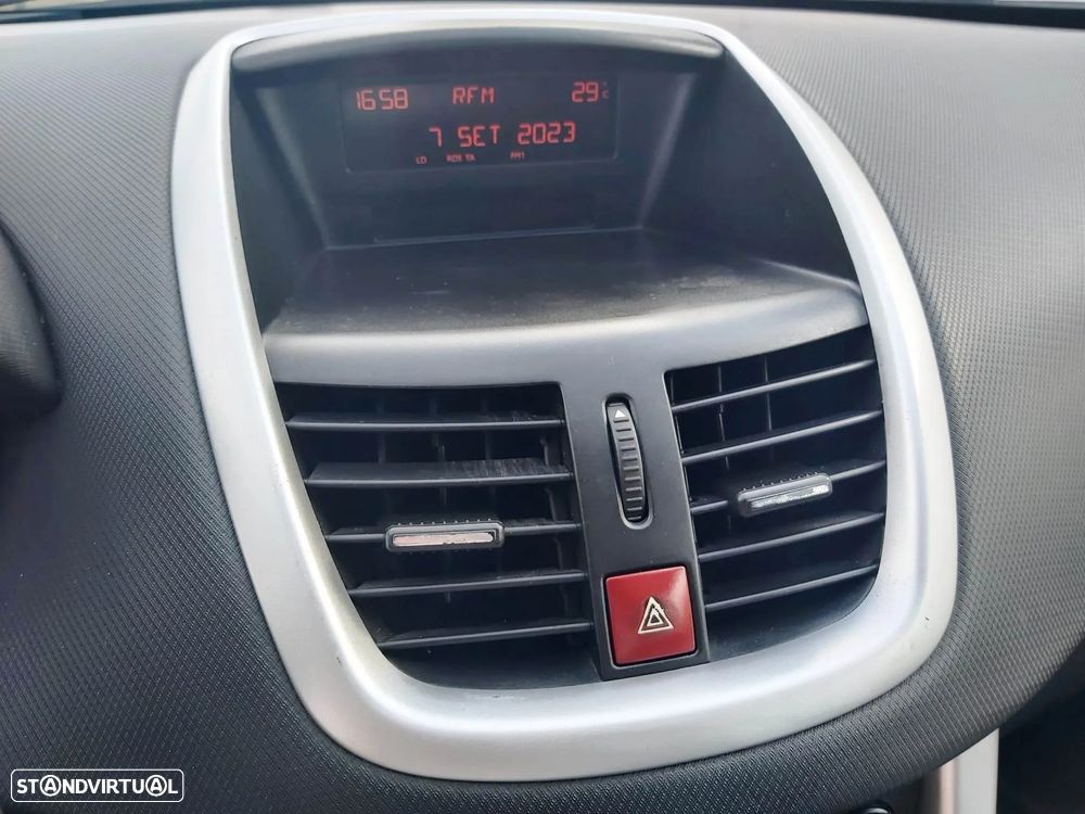 Peugeot 207 1.4 HDi Sport - 39