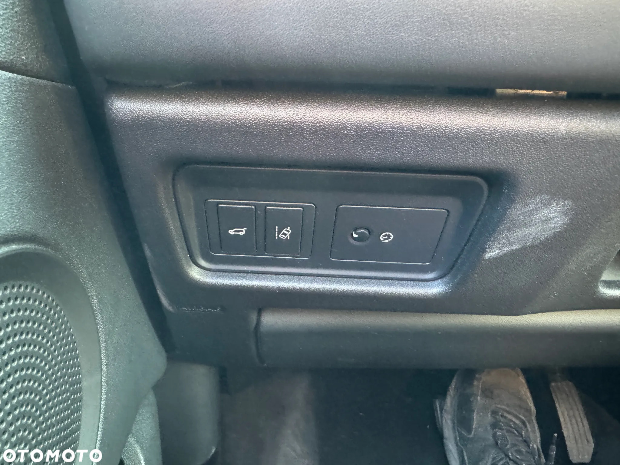 Land Rover Discovery - 5