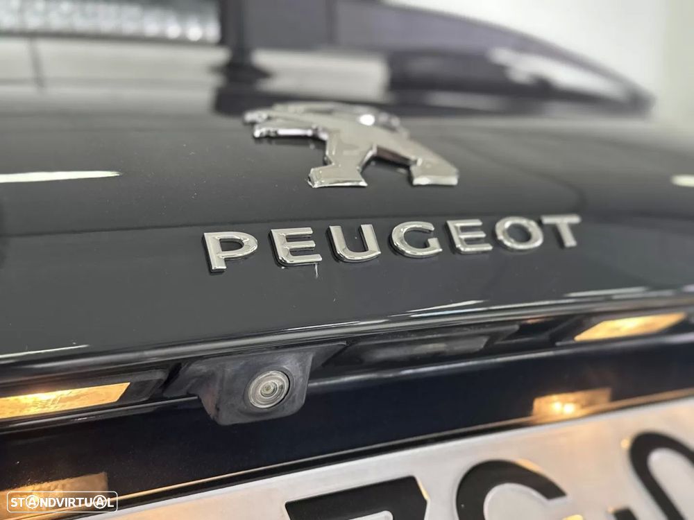 Peugeot 308 1.2 PureTech GT Line - 21
