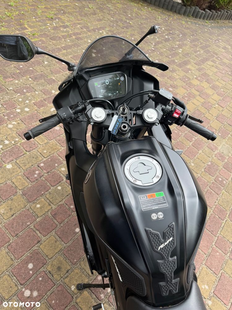 Yamaha R125 - 11