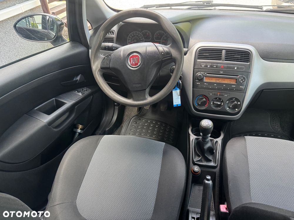 Fiat Punto 1.4 Multiair Easy S&S - 11