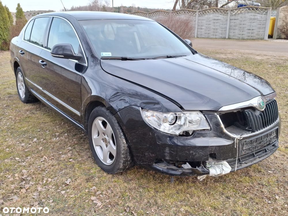 Skoda Superb 1.8 TSI Ambition - 17