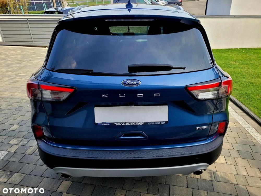 Ford Kuga - 10