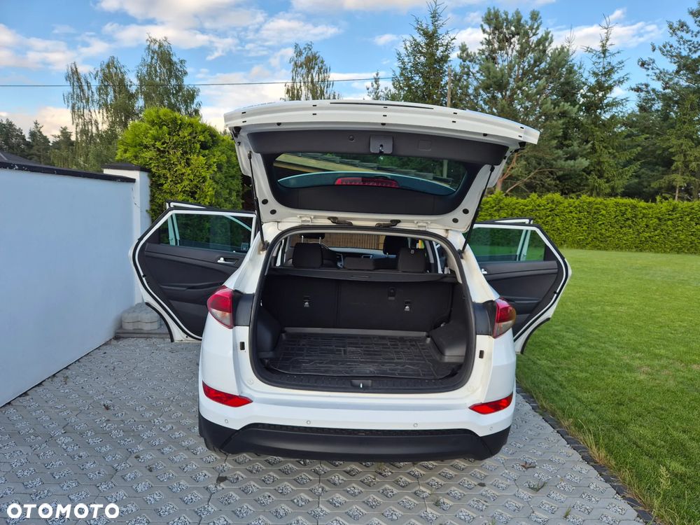 Hyundai Tucson 1.7 CRDI BlueDrive Style 2WD DCT - 10