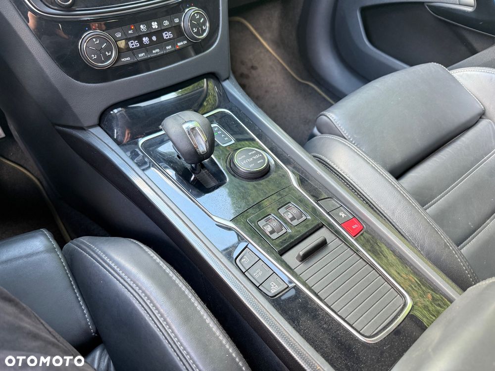 Peugeot 508 RXH 2.0 HDi HYbrid4 - 13
