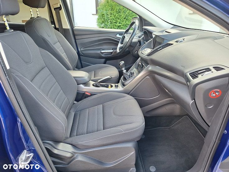 Ford Kuga - 29
