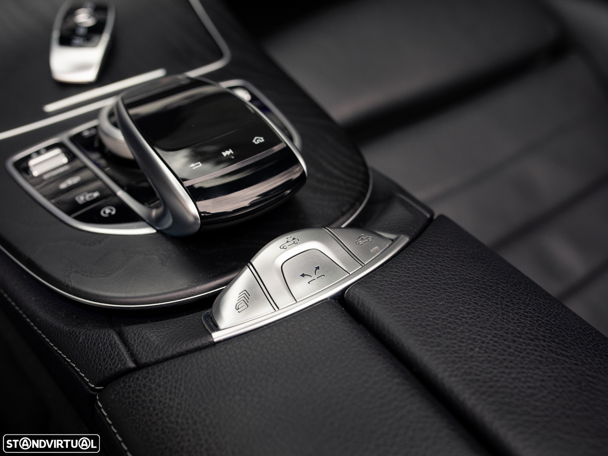 Mercedes-Benz E 220 d AMG Line Aut. - 53
