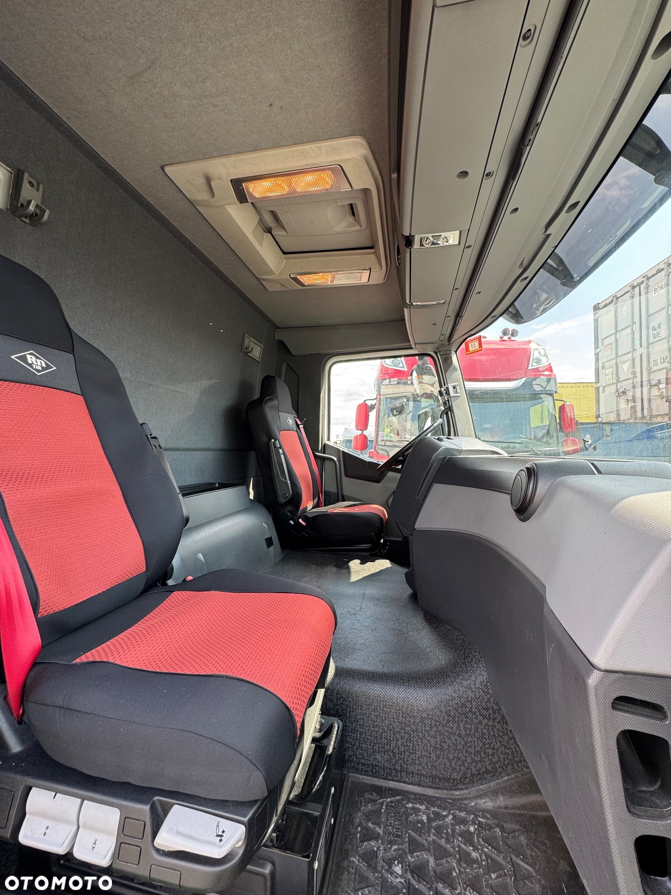 Renault C430 - 9