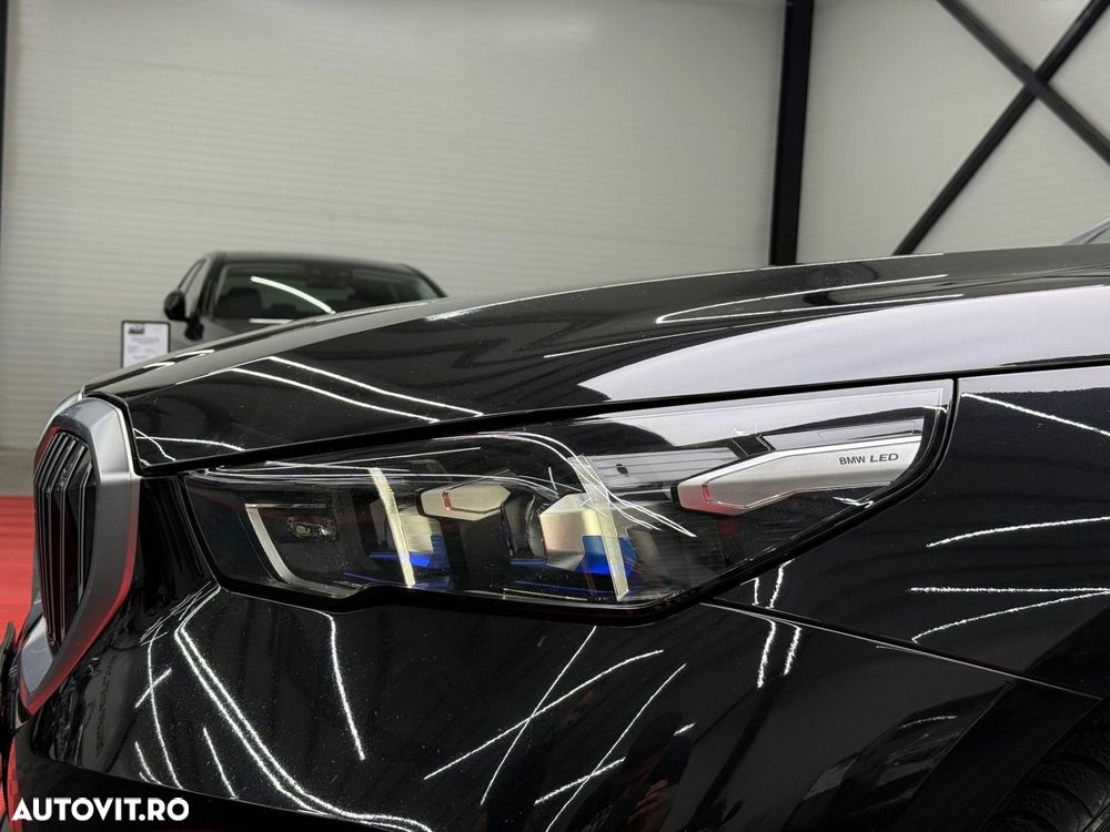 BMW Seria 5 520d xDrive AT MHEV - 11