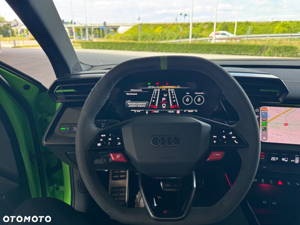 Audi RS3 Limousine - 8
