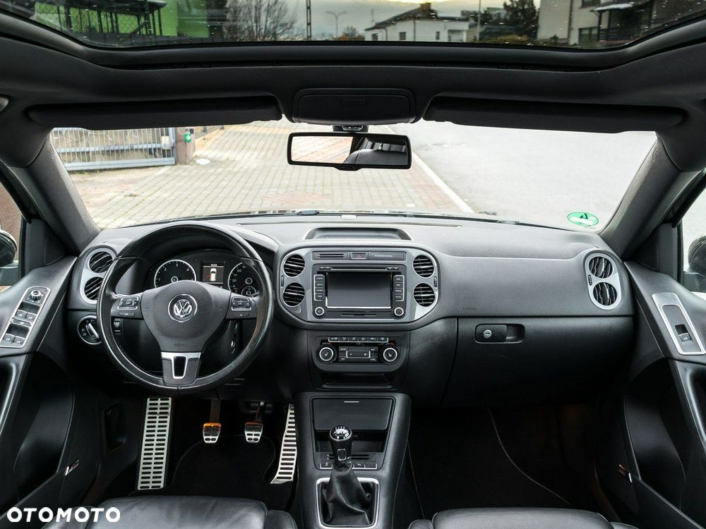 Volkswagen Touran - 19