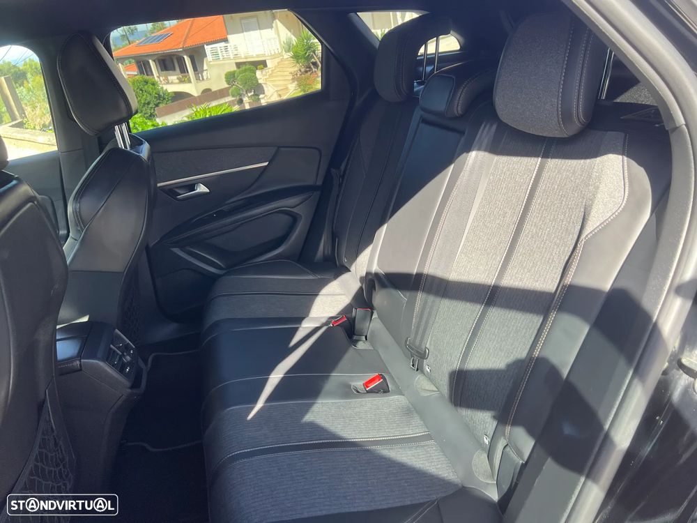 Peugeot 3008 - 11